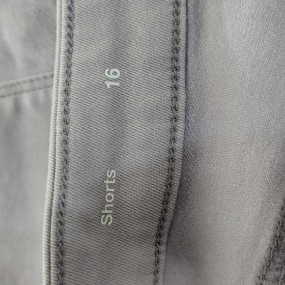 SONOMA Lavender High Rise Shorts, Size 16 - Picture 11 of 13